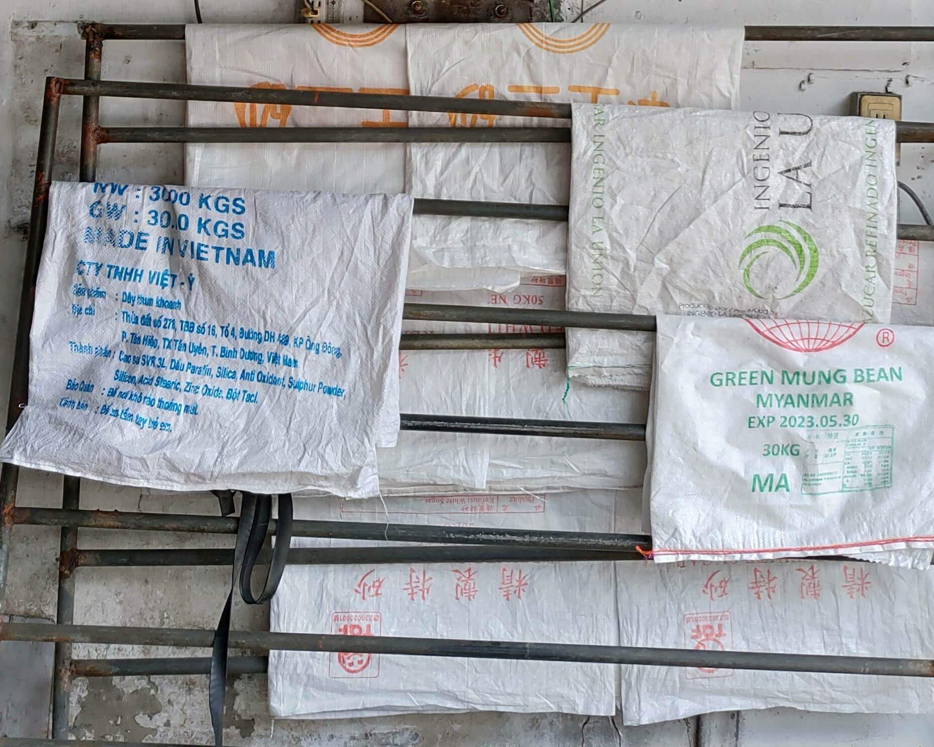 flour bags
